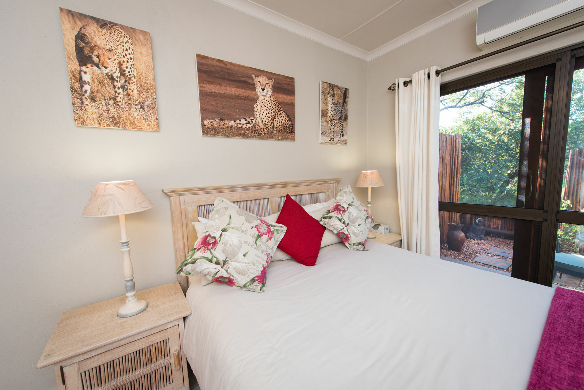 Nyaleti Lodge フッドスプルイト エクステリア 写真